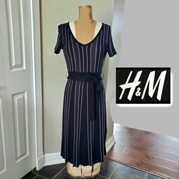 Black & Gray striped knit dress, size Small - Picture 1 of 6